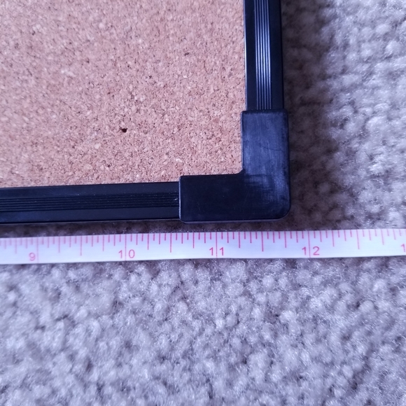 Bundle for $3 💫 Small Whiteboard and Corkboard Office Organizer - Picture 6 of 9